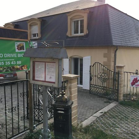 Orchidee Rose Bed and Breakfast Givet Exteriör bild