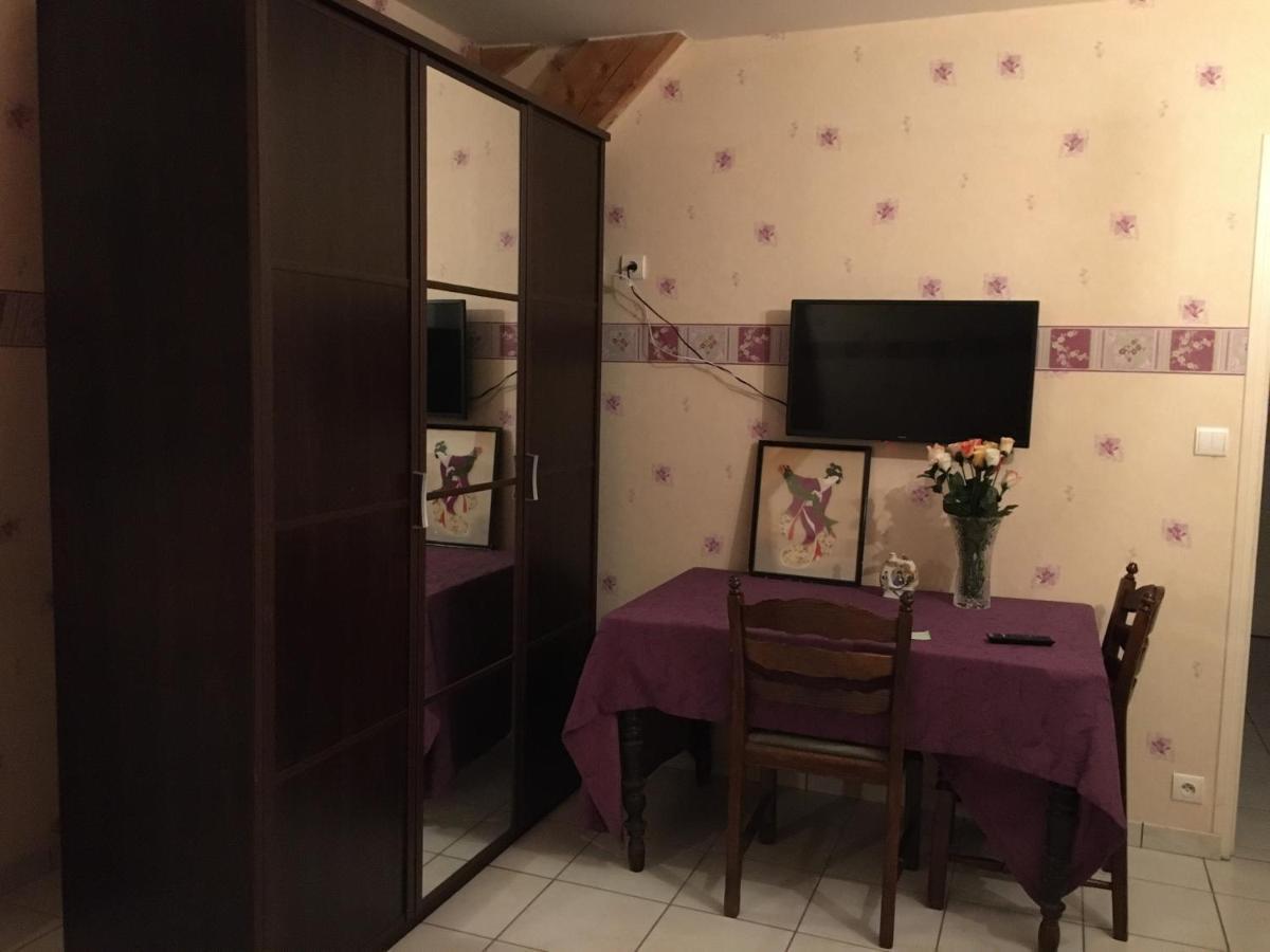 Orchidee Rose Bed and Breakfast Givet Exteriör bild