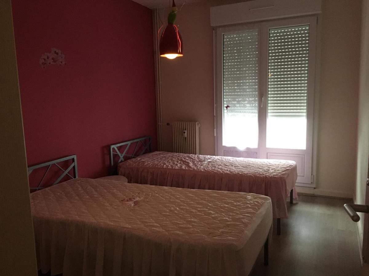 Orchidee Rose Bed and Breakfast Givet Exteriör bild